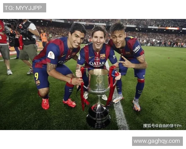 足球天才L再创辉煌带领球队走向新巅峰展现无可匹敌的竞技魅力与领袖风范